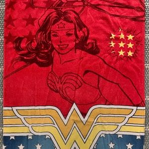 Authentic Vintage Wonder Woman Towel 100% Cotton